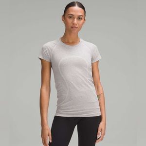 NWT Swiftly Tech Short Sleeve | Size 12